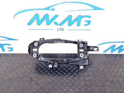 16-24 AUDI A5 F5 GENUINE GEARSTICK MOUNTING PLATE BRACKET 8W0863531