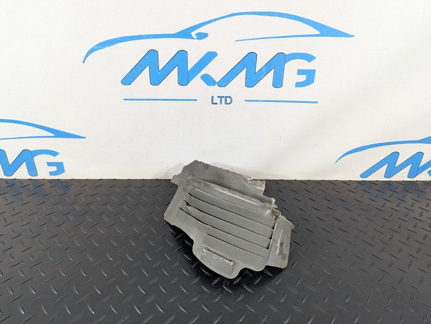 12-17 AUDI Q5 S-LINE OEM REAR LEFT SPRING RUBBER COVER GUARD 8R0511539C