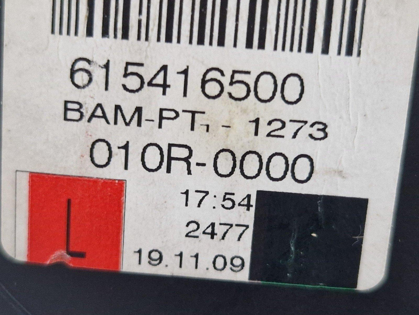 09-14 MERCEDES E CLASS W207 LEFT PASSANGER SIDE FRONT SEAT BELT A2078604185