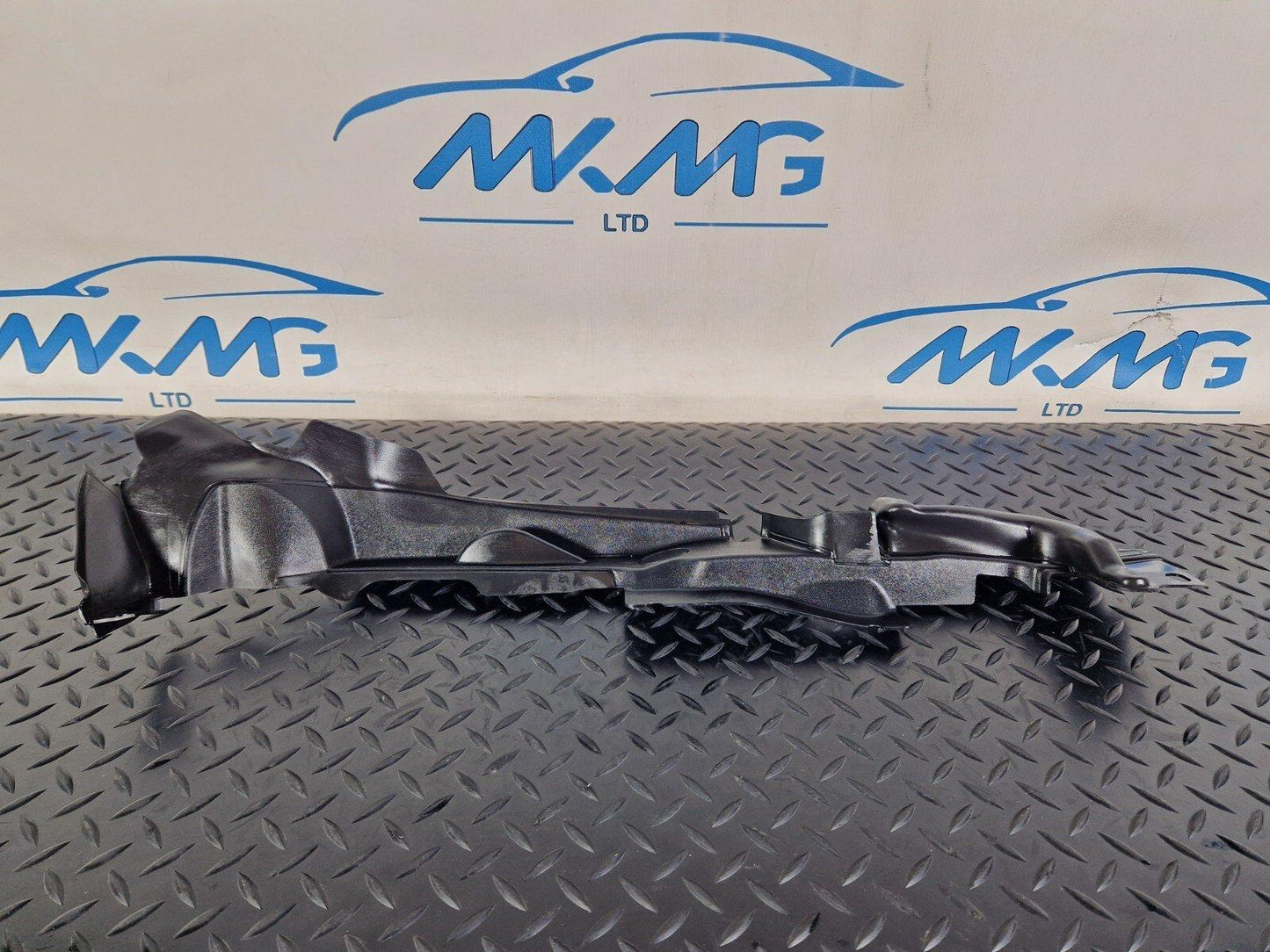 16-24 AUDI A5 F5 CONVERTIBLE GENUINE FRONT RIGHT WING FENDER COVER 8W7821170