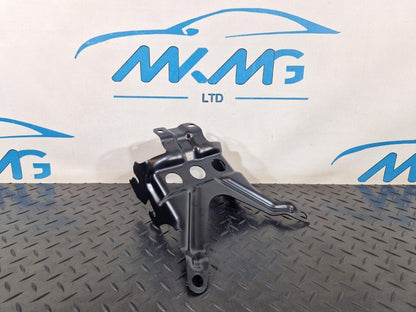 10-17 AUDI A8 4H REAR SEAT FIXING BRACKET MOUNT 4H0885153