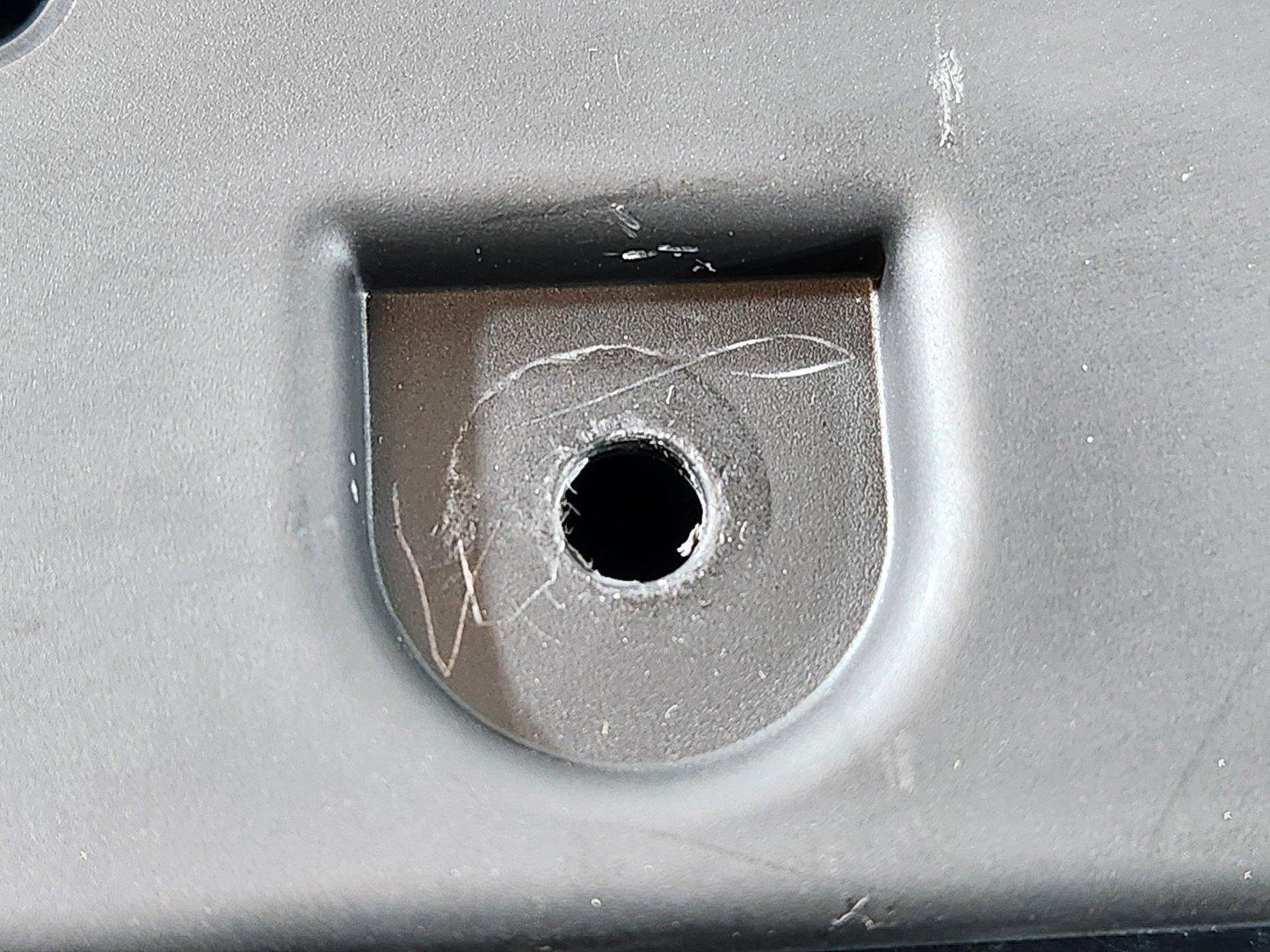 19-ON MERCEDES B CLASS W247 FRONT LEFT DASHBOARD LOWER TRIM COVER A2476809000