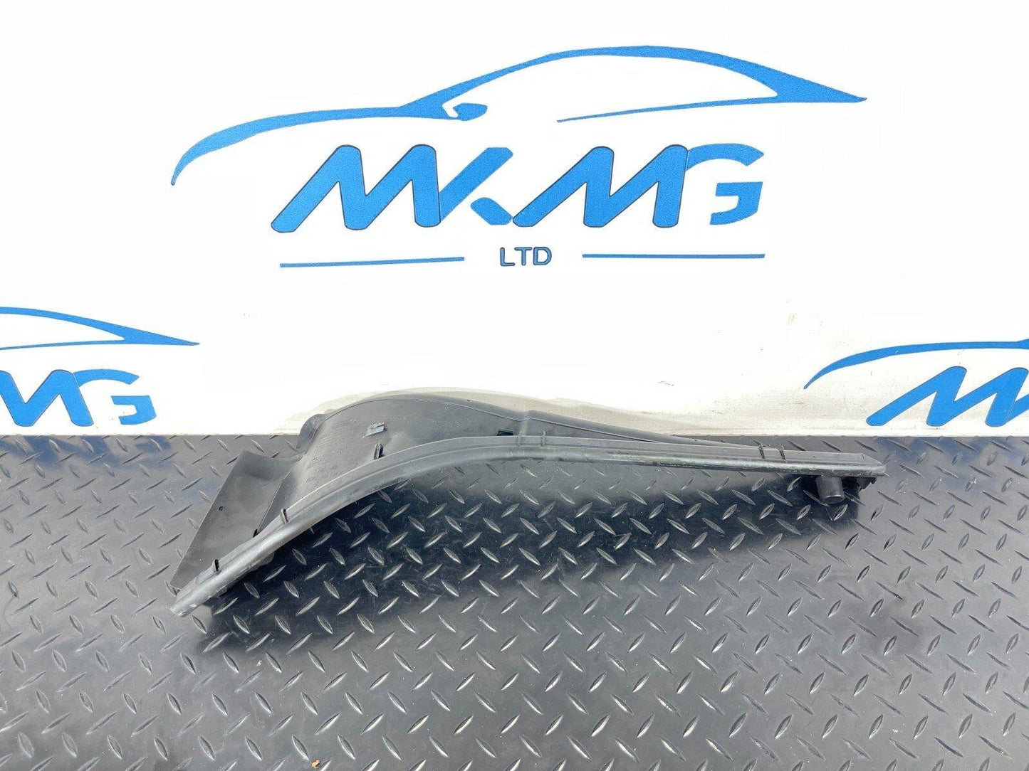 14-21 BMW 2 SERIES ACTIVE TOURER F45 F46 PASSENGER SIDE FENDER SEALING 7300517