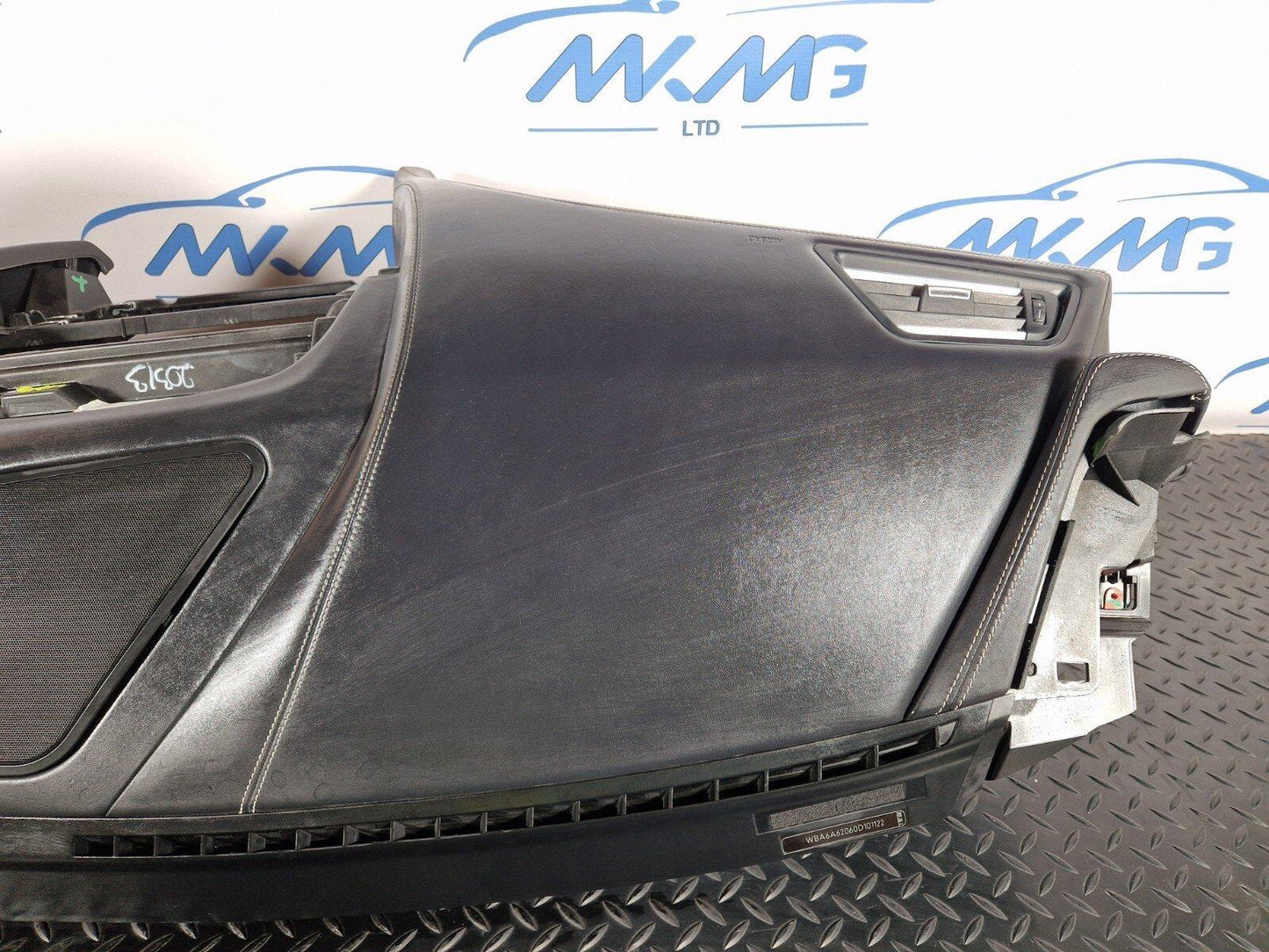 11-18 BMW 6 SERIES F06 GENUINE COMPLETE DASHBOARD PANEL WITH SAFETY BAG