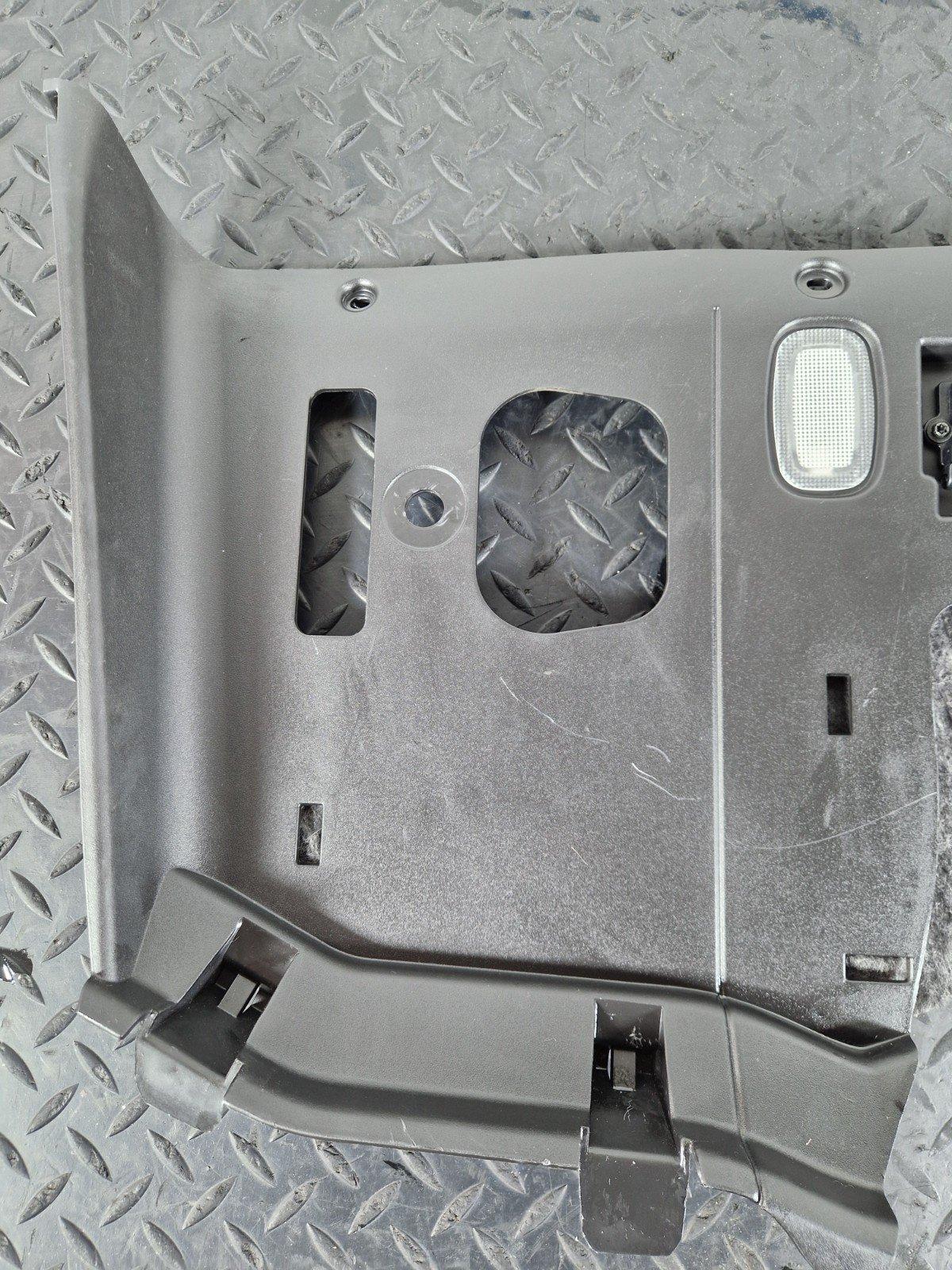 11-19 MERCEDES BENZ ML W166 UNDER DASH PANEL TRIM COVER RIGHT SIDE A1666803607