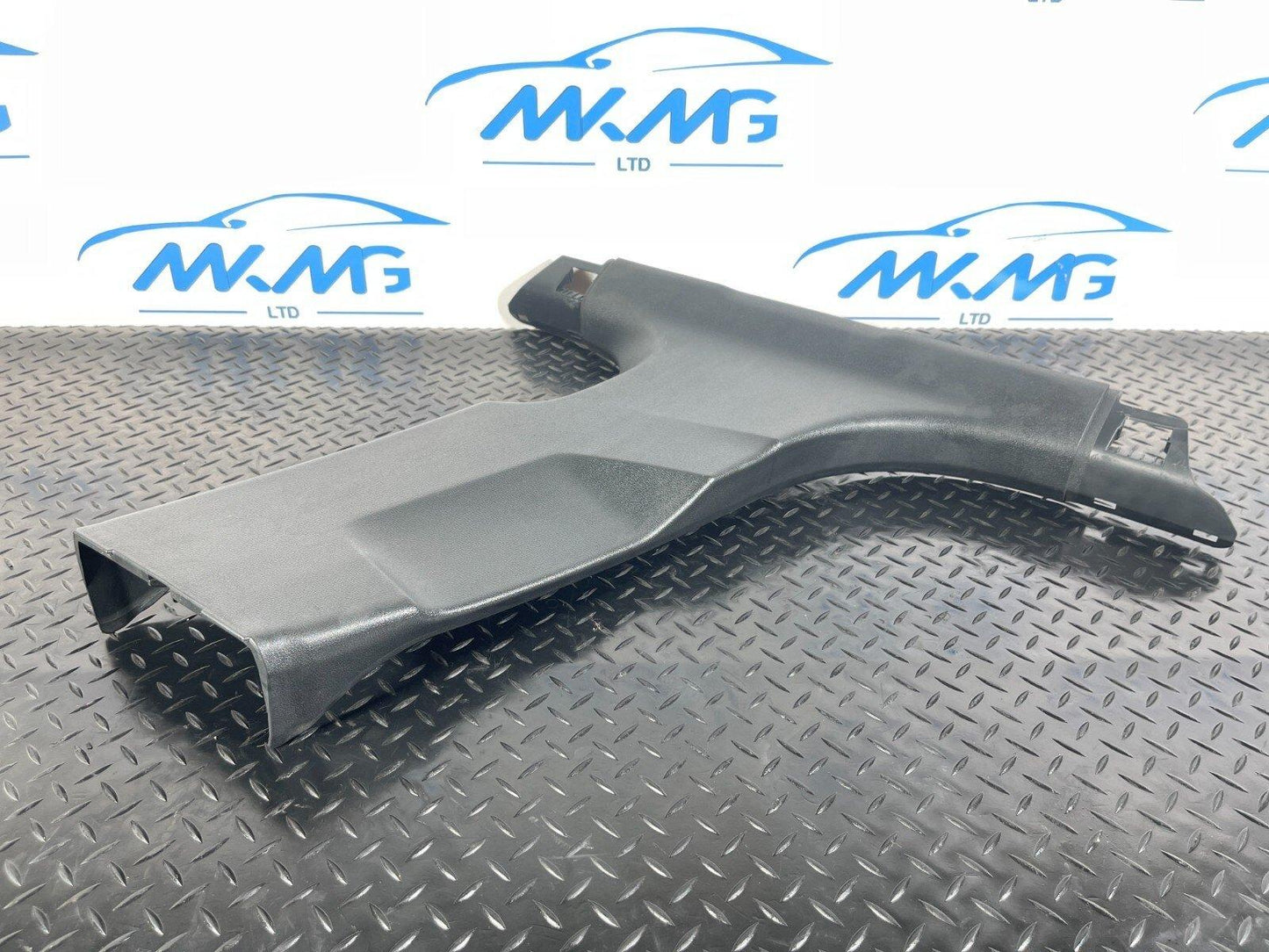 16-23 AUDI A5 F5 SPORTBACK RIGHT DRIVER SIDE LOWER B-PILLAR TRIM 8W8867240A