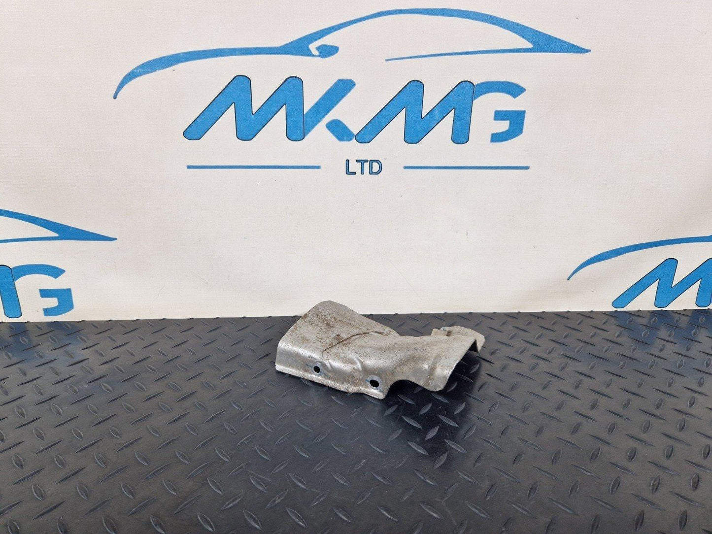 14-21 MERCEDES BENZ C220d W205 GENUINE ENGINE HEAT SHIELD COVER A6510960168EK