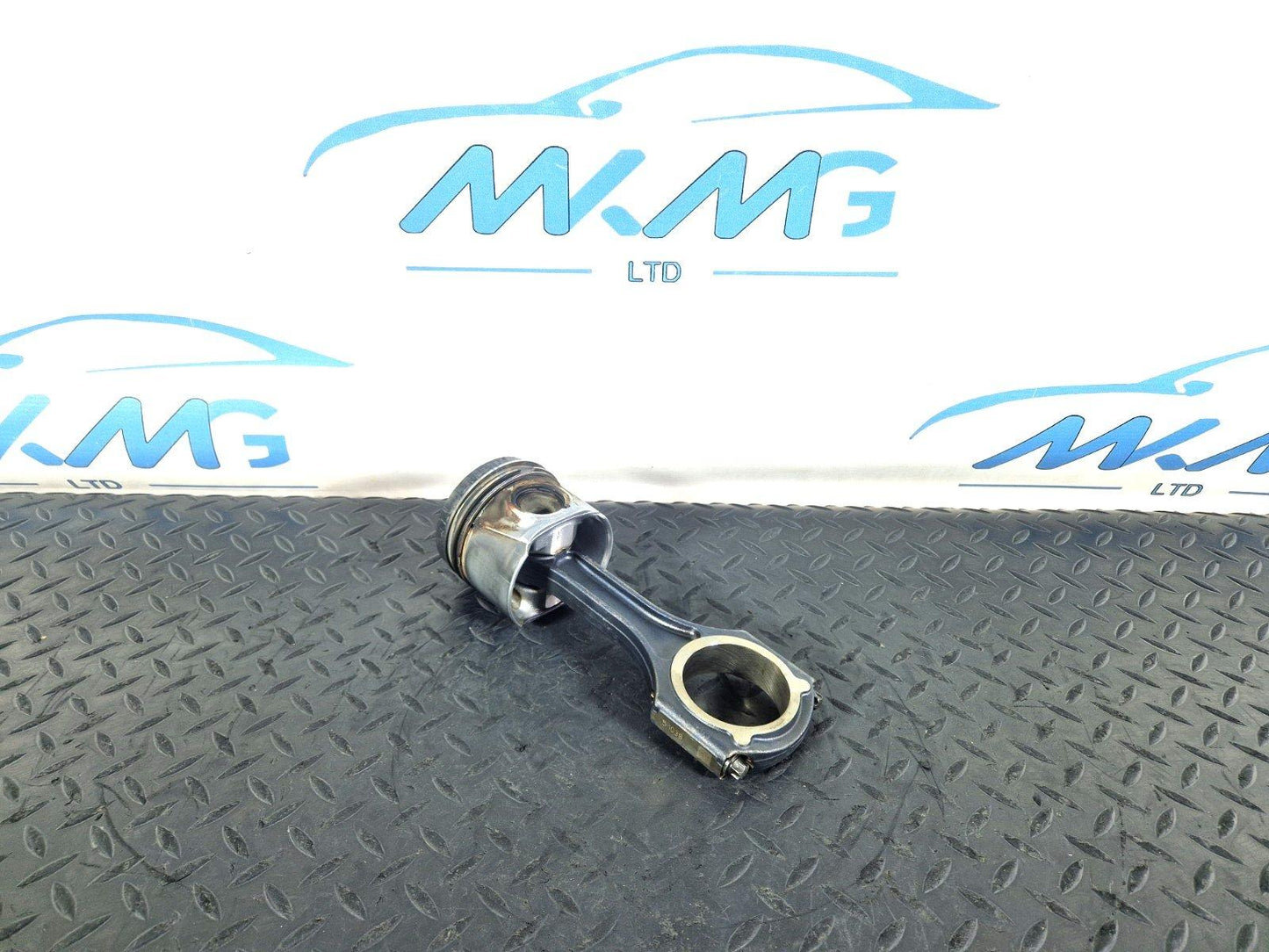 12-18 MERCEDES A B CLA-W176 W246 C117 OEM 1.8/2.1 CDI OM651 PISTON & CON ROD (2)