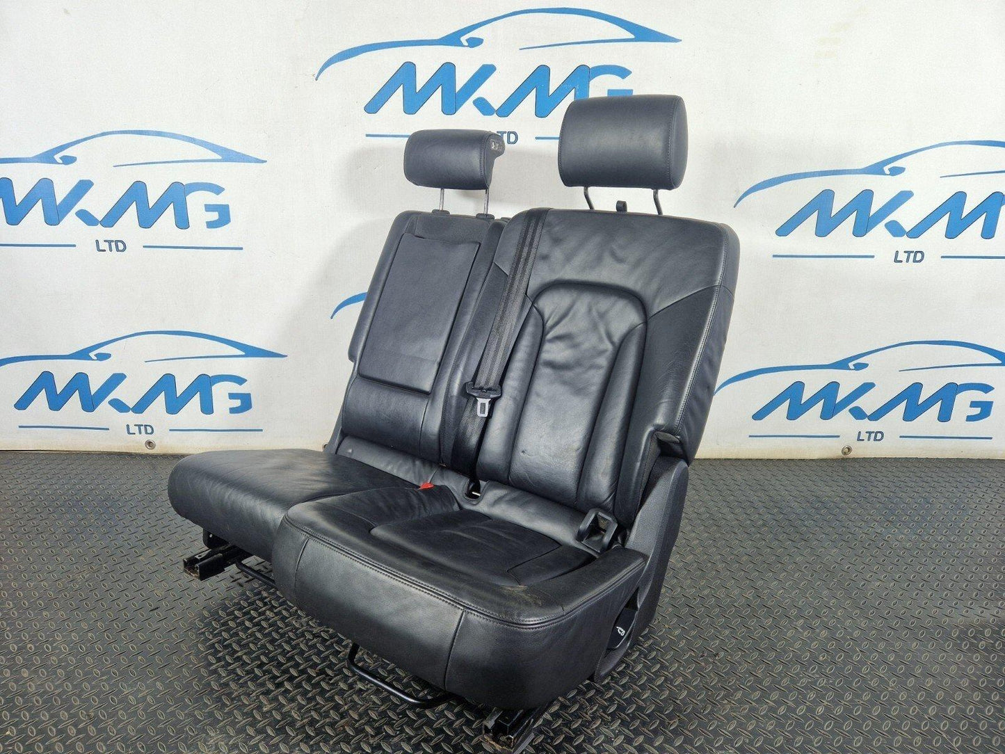 10-15 AUDI Q7 4L GENUINE REAR LEFT SEATS 2ND ROW 4L0890037