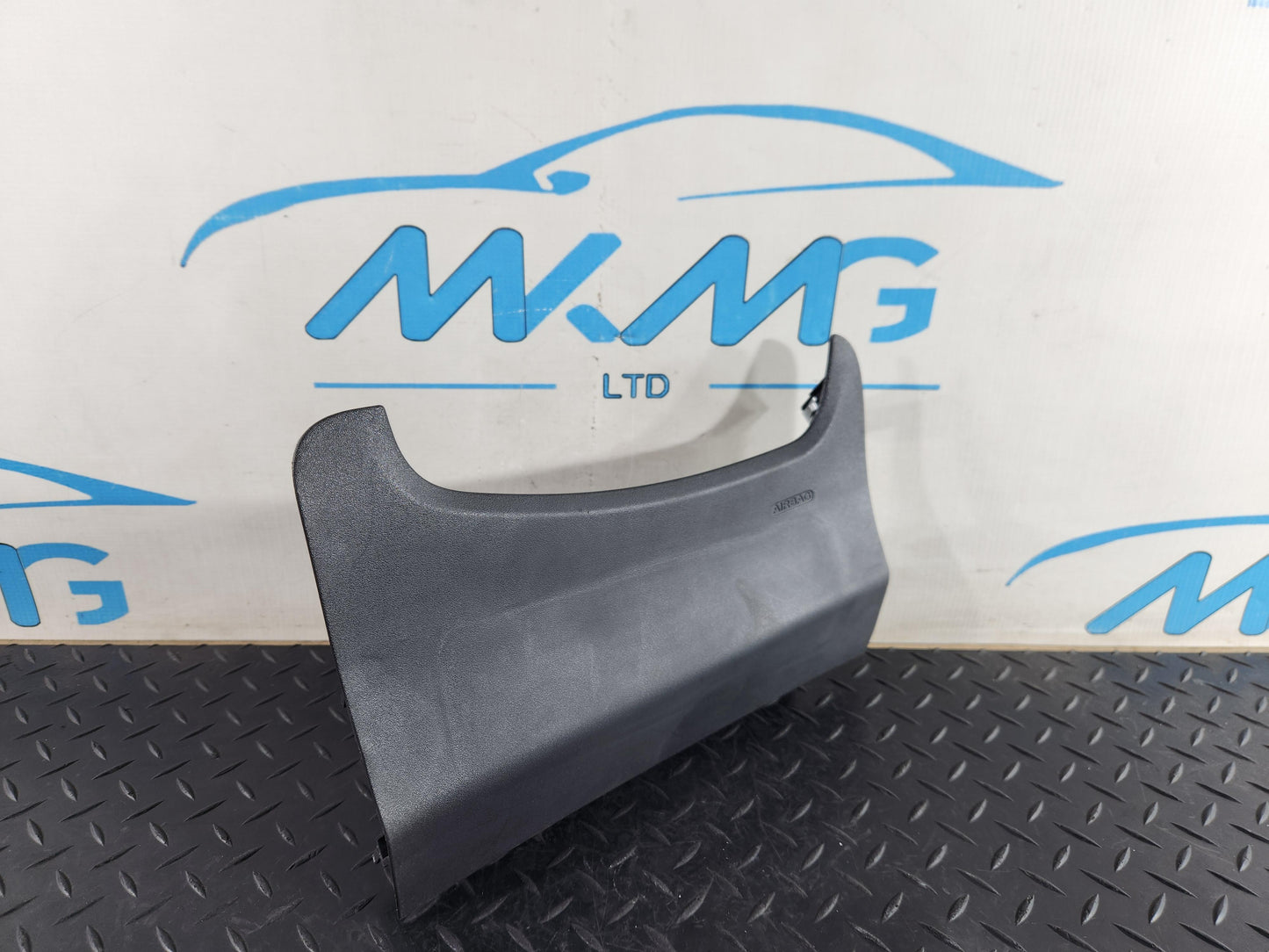 Ford Fiesta MK6 Driver Knee Safety Bag 8A61-1045J76-AG