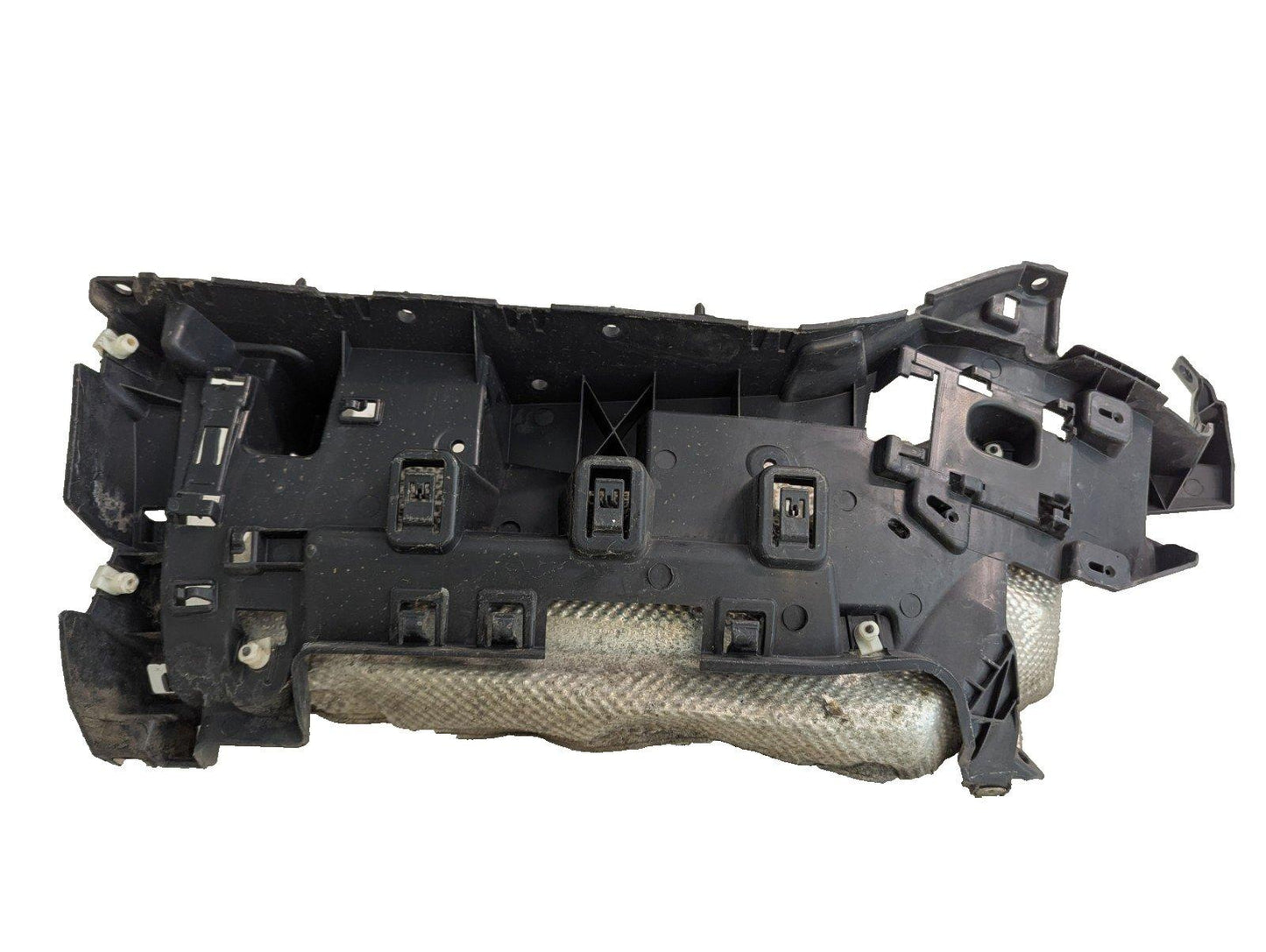 17-ON LAND ROVER DISCOVERY L462 REAR BUMPER LEFT MOUNT BRACKET KY3217882AA2