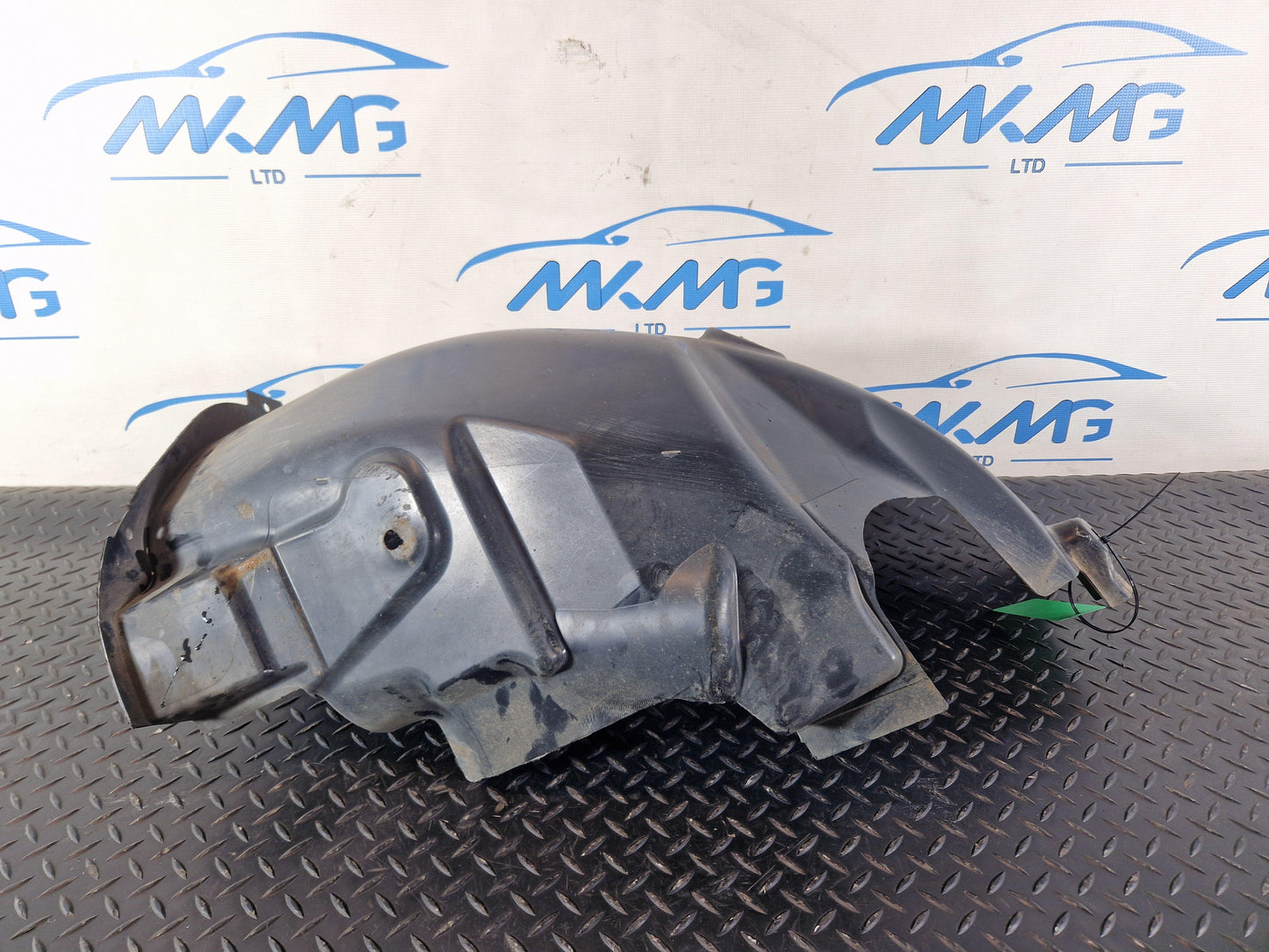 Mercedes-Benz Sprinter W907 Front Left N/S Rear Partition Wheel Arch A9076840200