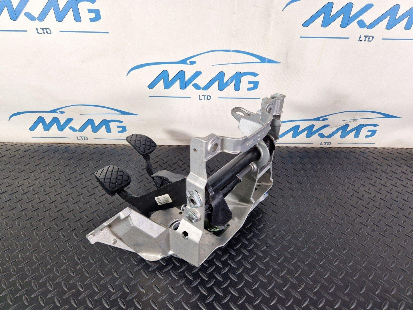 16-24 AUDI A5 F5 COUPE OEM BRAKE AND CLUTCH PEDAL BOX ASSEMBLY 8W2721140