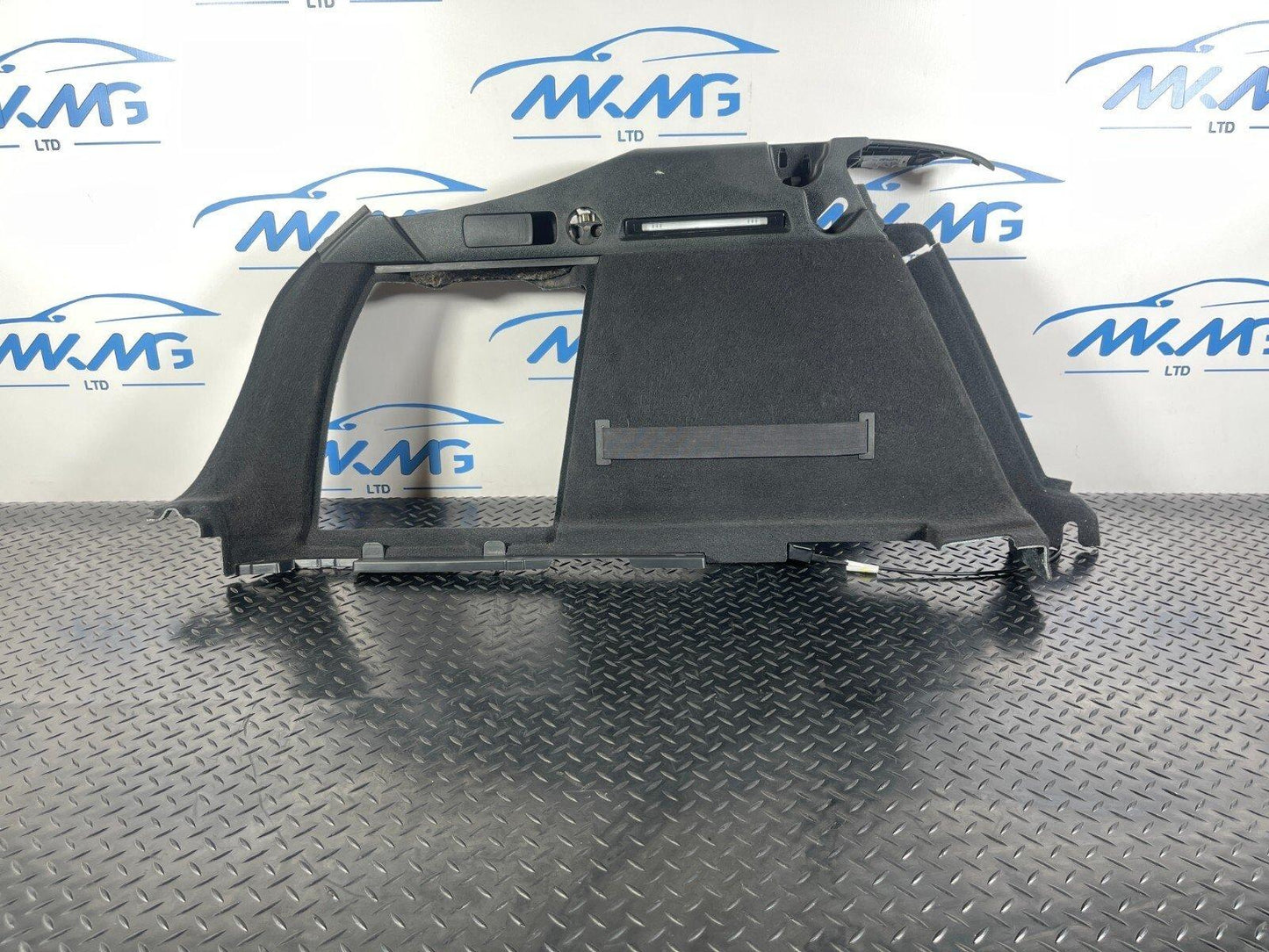 16-19 AUDI A4 B9 GENUINE REAR LEFT PASSANGER SIDE BOOT TRIM PANEL 8W9863879