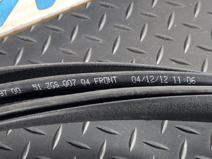 11-19 Mercedes ML W166 Front Left Or Right Side Door Rubber Seal A1666970051