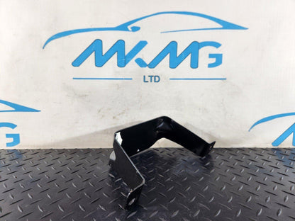 13-23 RANGE ROVER SPORT L494 N/S PASSENGER SIDE LEFT LUGGAGE BRACKET CPLA313A03A