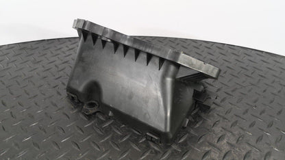 16-19 AUDI A4 B9 S-LINE GENUINE FRONT AIR INTAKE DUCT VENT 8W2819904A
