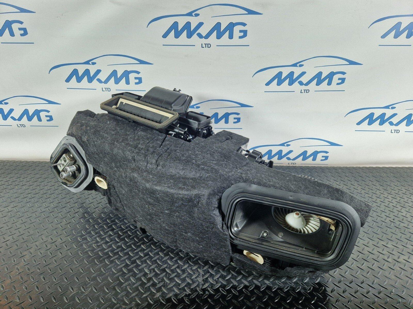 14-21 MERCEDES C-CLASS W205 INTERIOR HEATER MATRIX CORE & A/C CONTROL MODULE