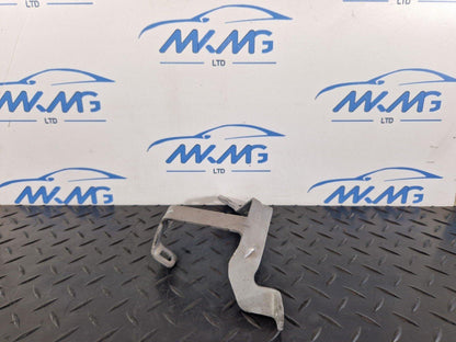 19-ON RANGE ROVER EVOQUE L551 GENUINE EXHAUST SUPPORT BRACKET M4D39L456CA