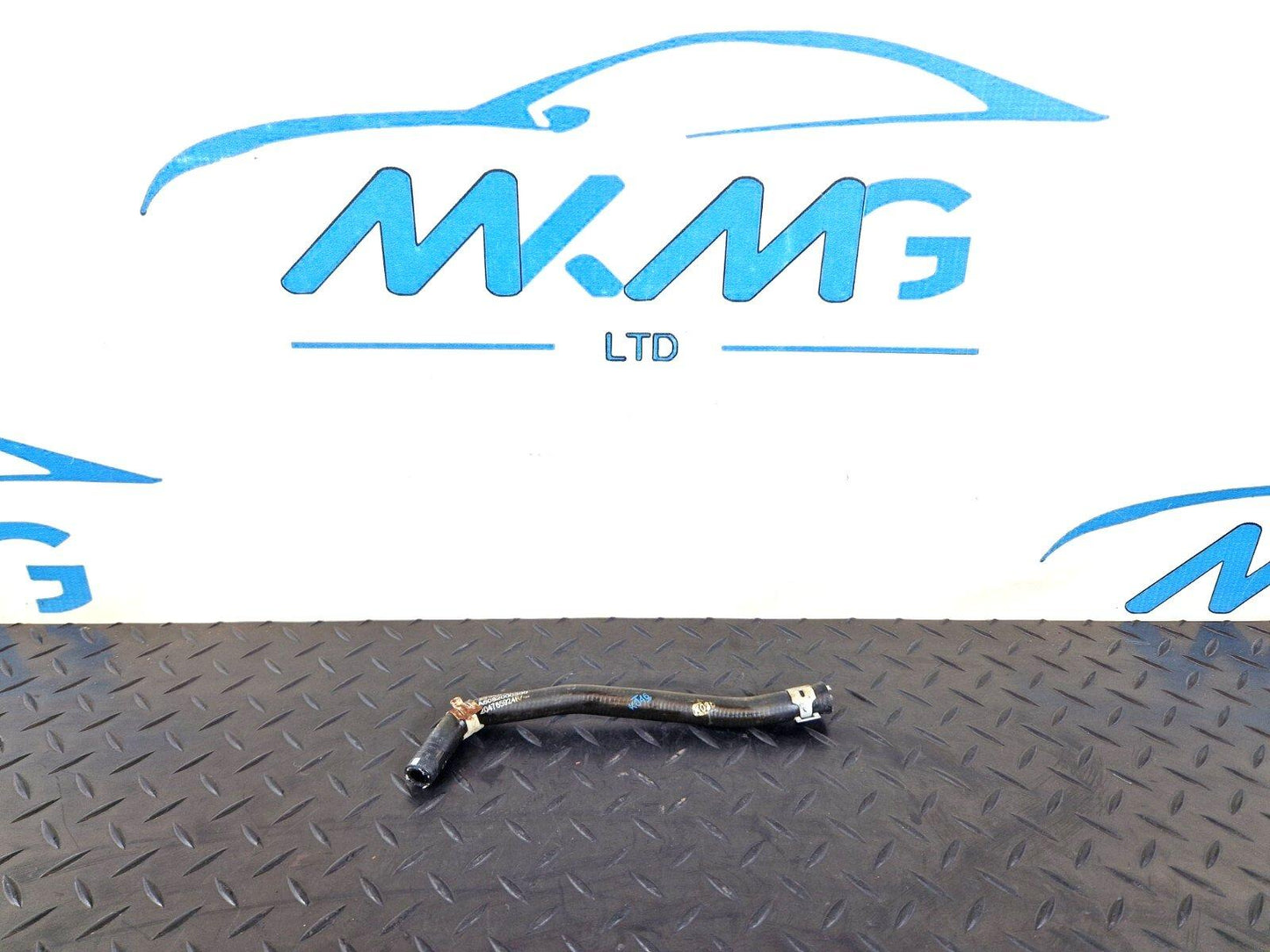 18-ON MERCEDES BENZ A CLASS W177 OEM COOLANT PIPE HOSE A6082000300