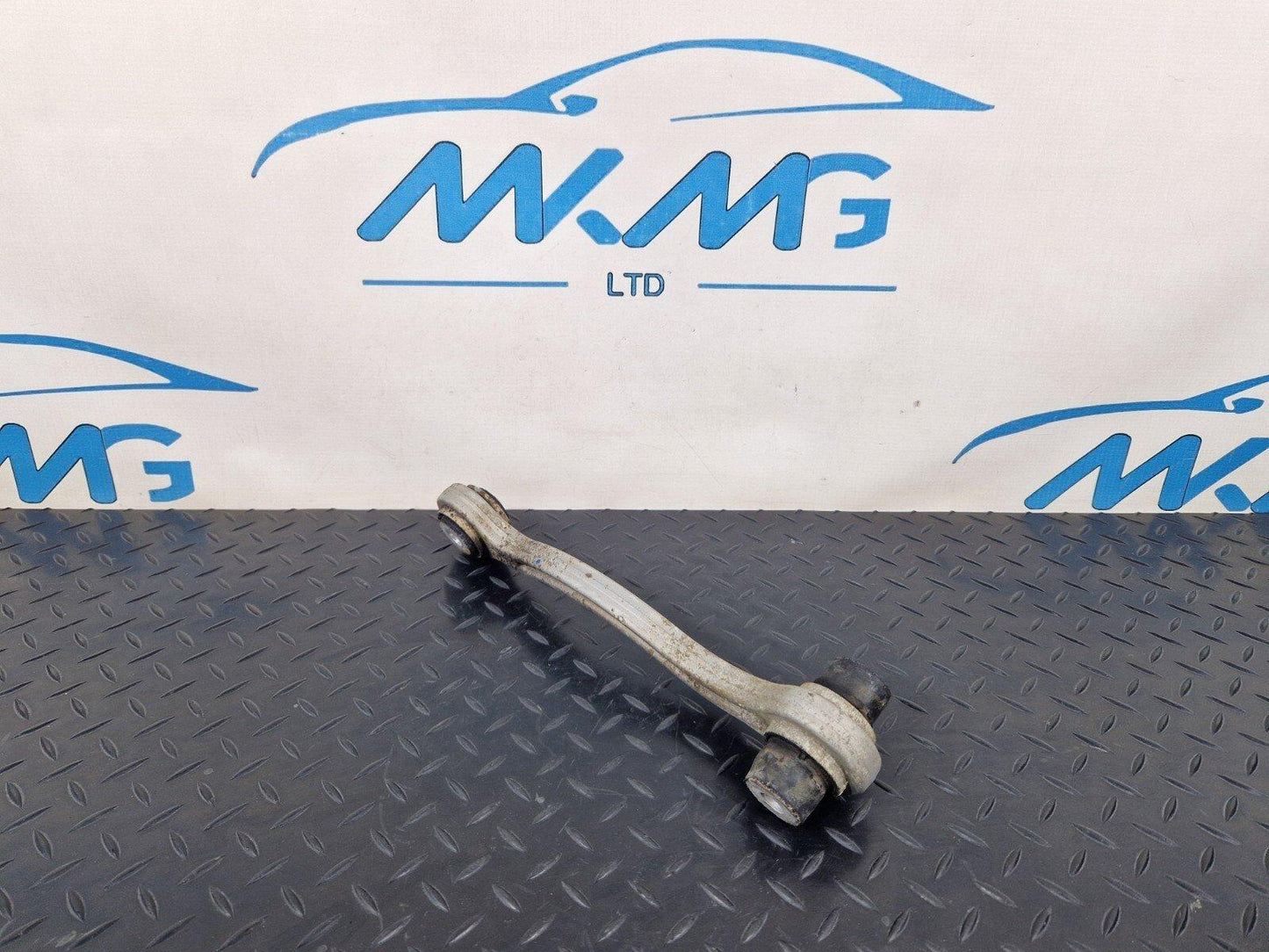 14-21 MERCEDES BENZ C200d W205 REAR WISHBONE CONTROL ARM LEFT JOINT A2053506503