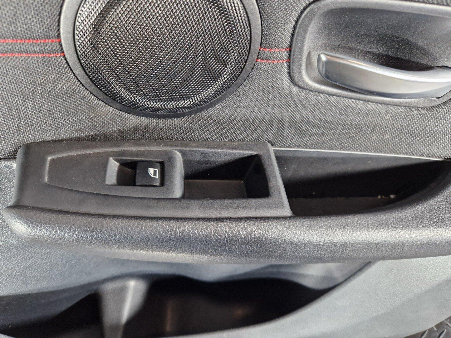 14-21 BMW 2 SERIES ACTIVE TOURER F45 GENUINE REAR RIGHT OSR DOOR CARD PANEL