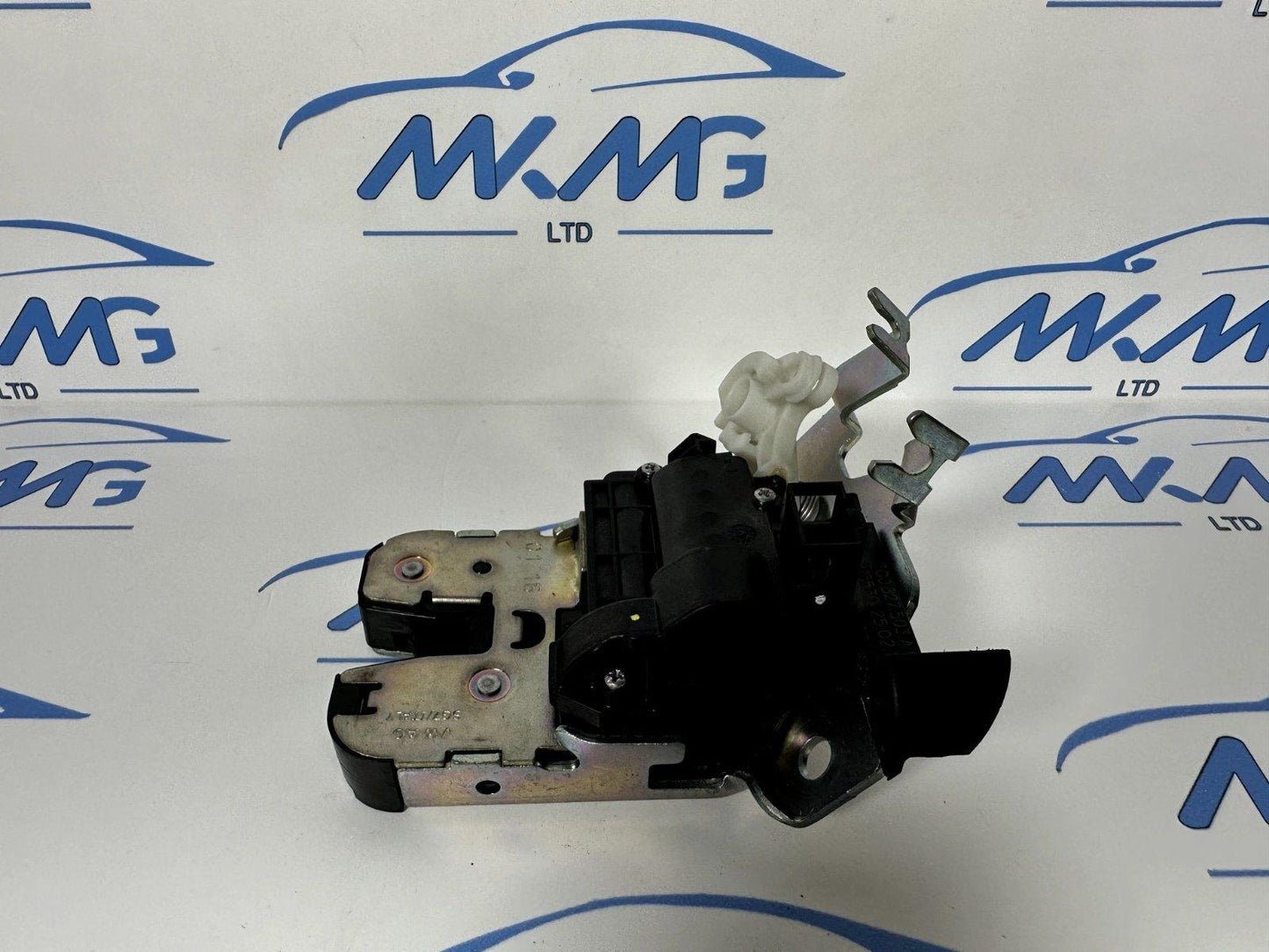 16-19 AUDI A4 B9 S-LINE SALOON GENUINE TAILGATE LOCK MECHANISM OEM 3G0827503A