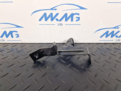 19-ON MERCEDES CLA C118 BOOT TRUNK FLOOR COMPARTMENT HOLDER BRACKET A1776801903