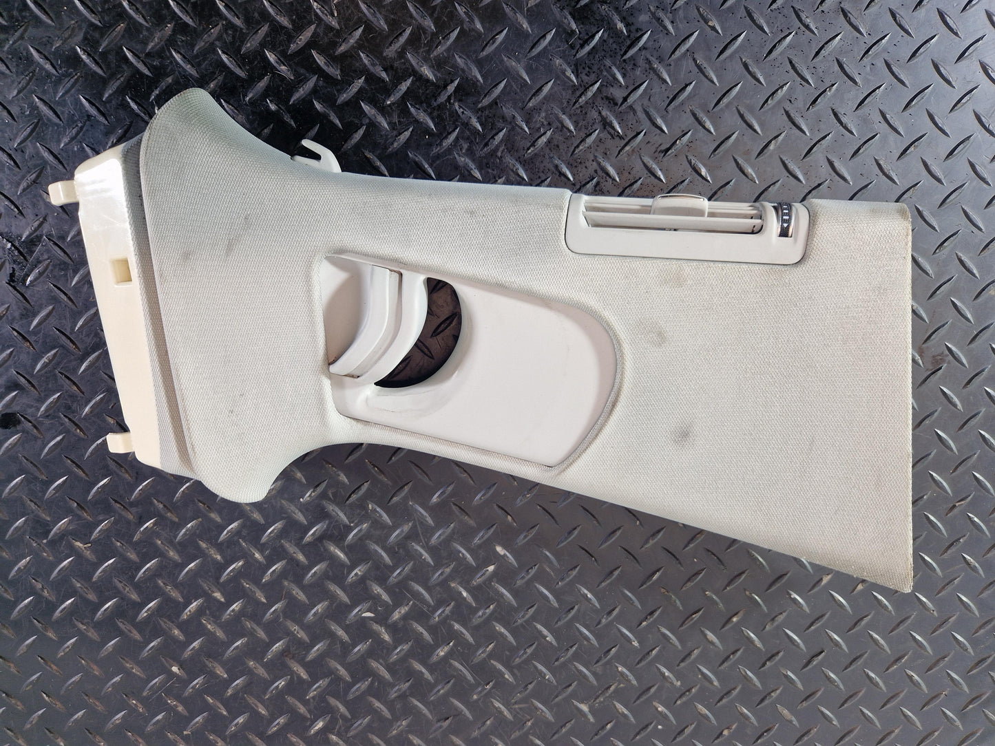 Audi A6 Allroad C7 Right Side O/S B-Pillar Trim Panel 4G0867244A