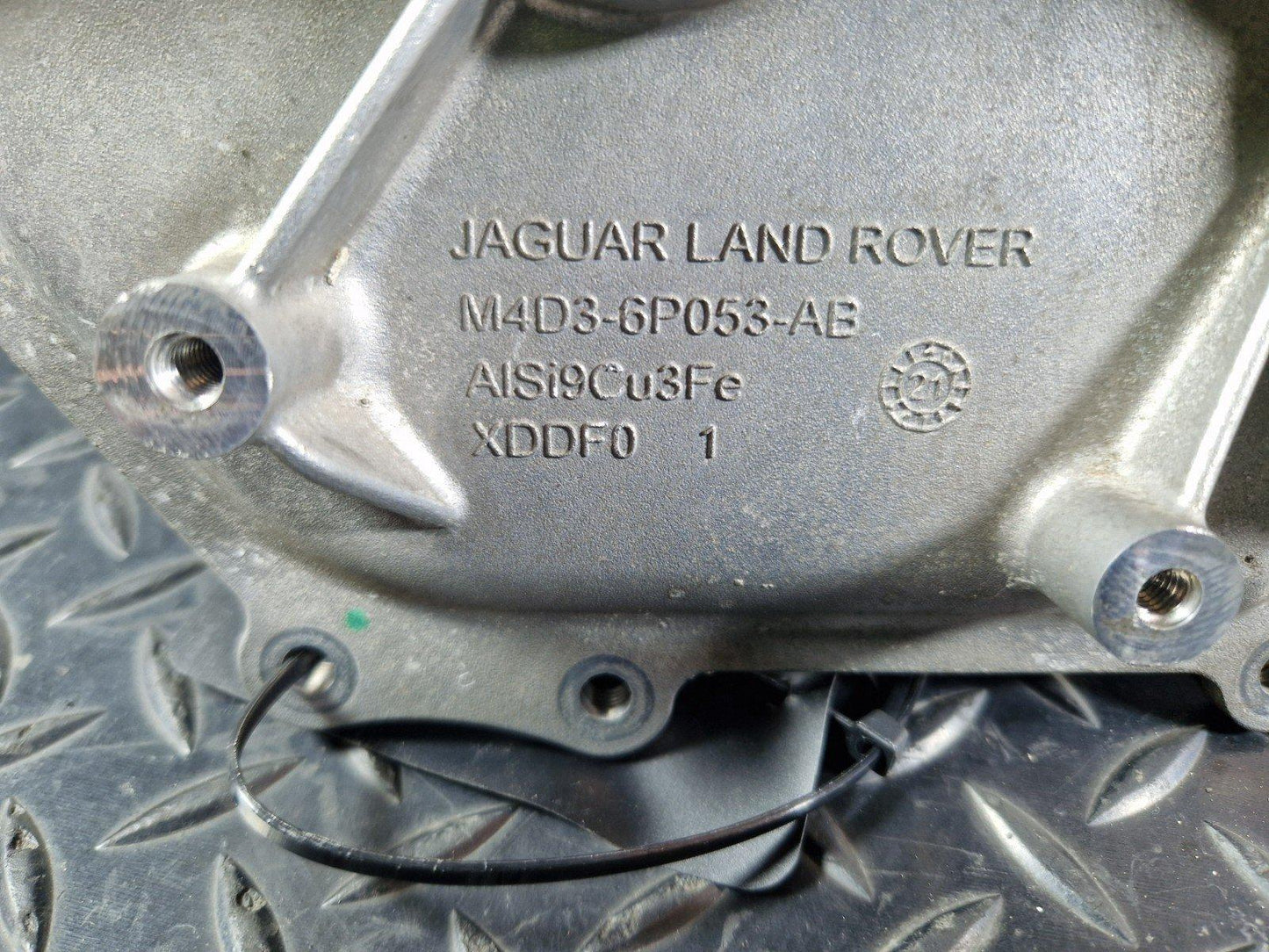19-ON RANGE ROVER EVOQUE L551 OEM 2.0 DIESEL 204DTY CYLINDER HEAD M4D3-6J011-AB