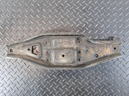 18-ON MERCEDES BENZ SPRINTER W907 FRONT BRACKET LEFT LOWER MOUNT A9076220700