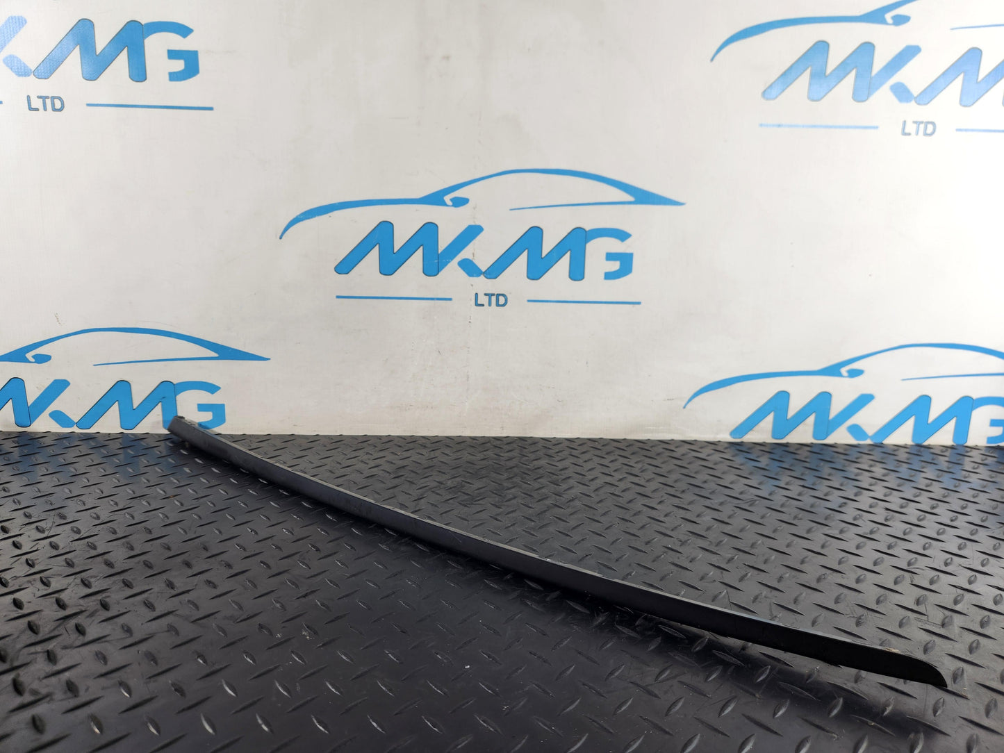 Audi A6 Allroad C7 Right Windshield Verticle Trim 4G0854328