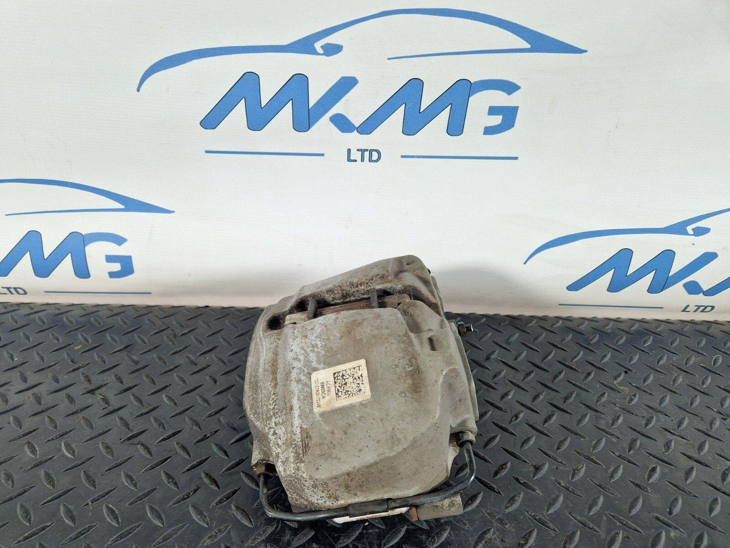 16-24 AUDI A5 F5 COUPE OEM PASSENGER LEFT SIDE FRONT BRAKE CALIPER 8W05CA
