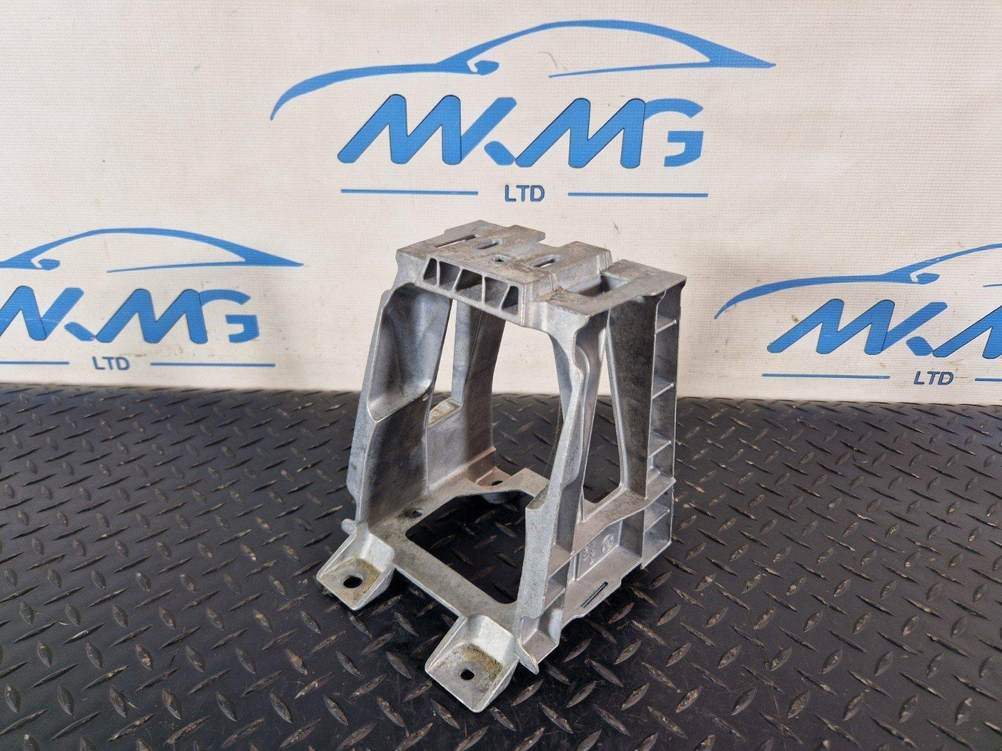 BMW 2 SERIES TOURER F45 2015 CENTRE CONSOLE BRACKET MOUNT 1269312