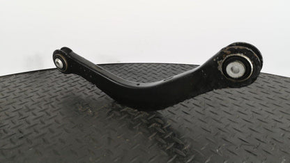 16-19 AUDI A4 B9 S-LINE GENUINE 2.0TDI SALOON REAR CONTROL ARM 8W0505371B