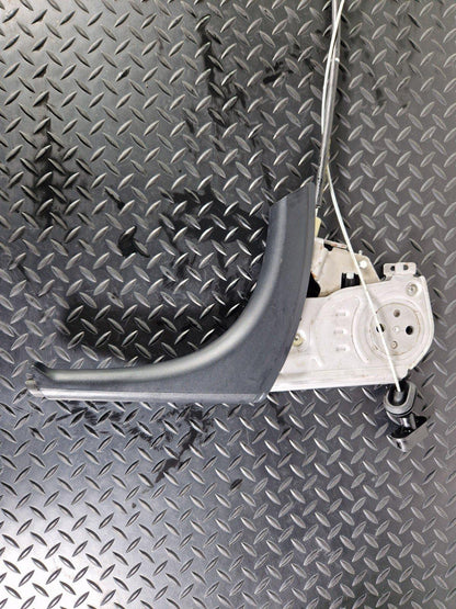 18-ON MERCEDES BENZ SPRINTER W907 W910 HANDBRAKE LEVER WITH CABLE A9064200212