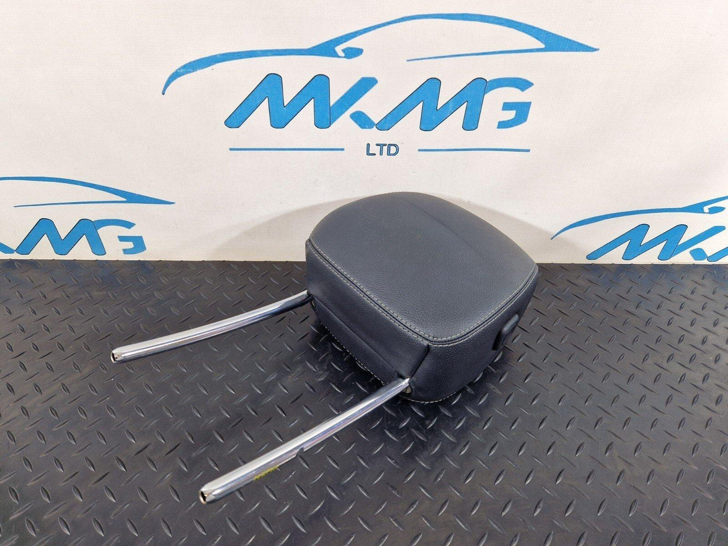 18-ON MERCEDES BENZ A CLASS W177 GENUINE FRONT SEAT HEADREST FITS LEFT & RIGHT