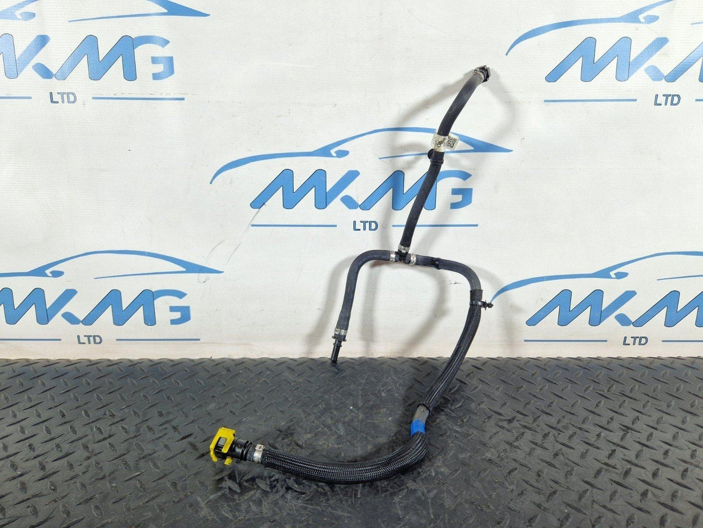 19-ON RANGE ROVER EVOQUE L551 GENUINE FUEL HOSE PIPE M8D29H336AC M8D2-9H336-AC