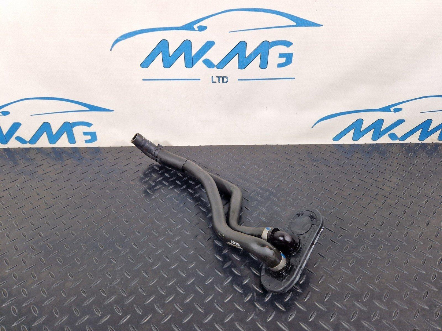 16-19 AUDI A4 AVANT B9 S-LINE ENGINE COOLANT PIPE HOSE 8W2819350K