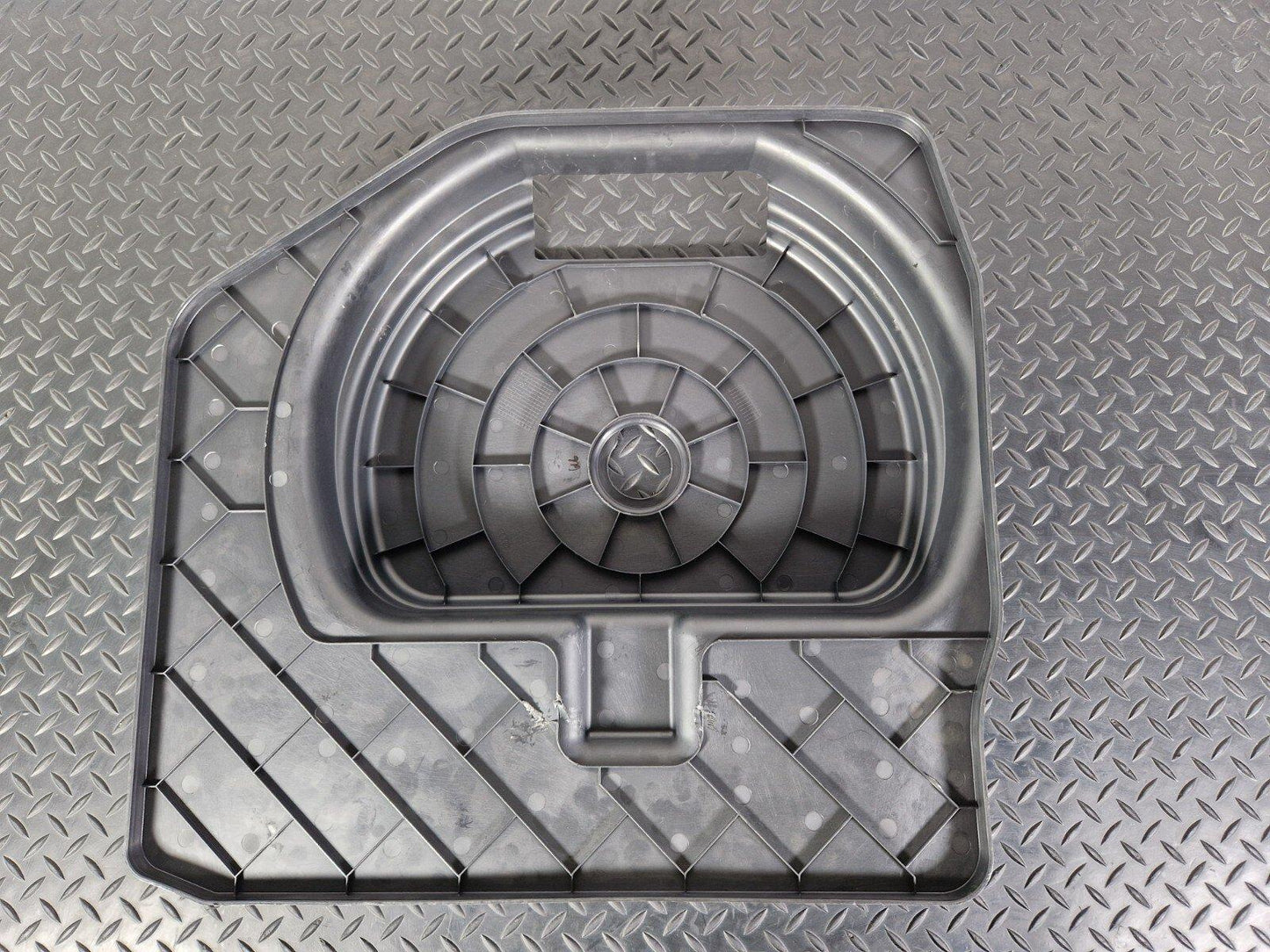 12-17 AUDI S5 CONVERTIBLE SPARE WHEEL TOOLKIT COVER 8T0012116B