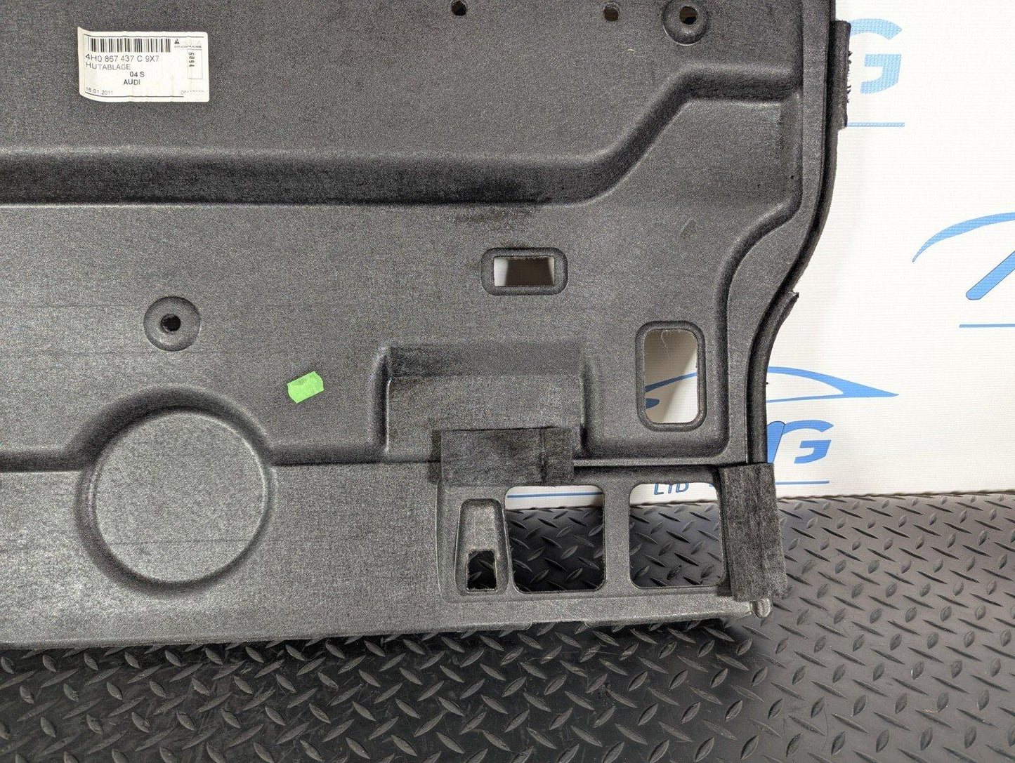 10-17 AUDI A8 4H  REAR BOOT TOP LINER CARPET PANEL 4H0867437C