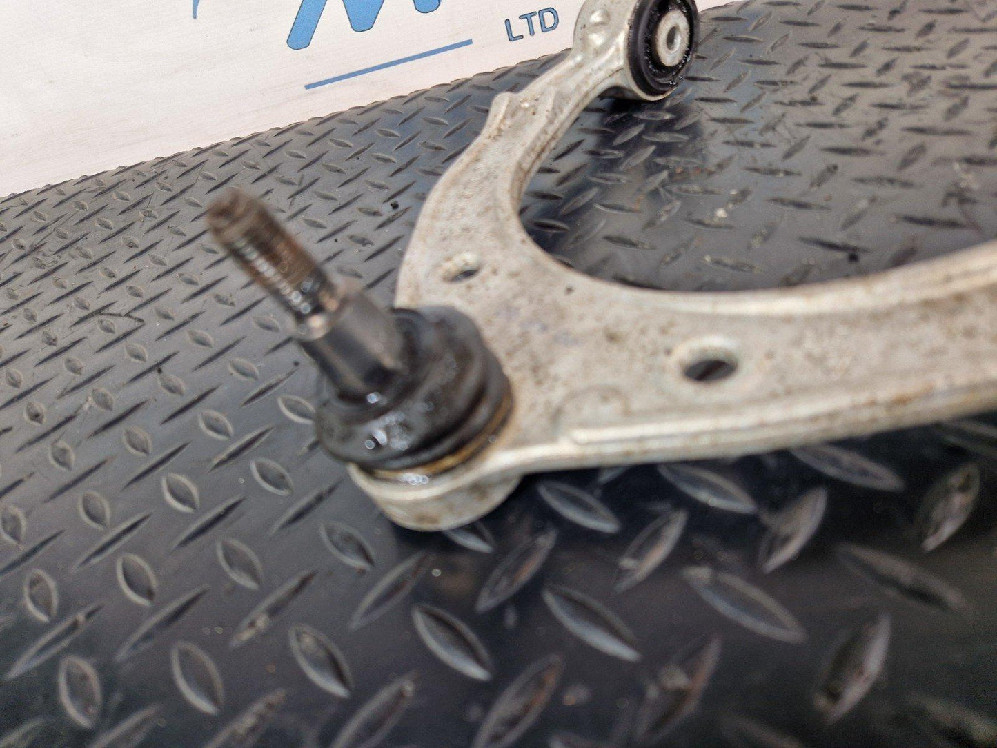 10-18 VW TOUAREG 7P GENUINE UPPER WISHBONE CONTROL ARM