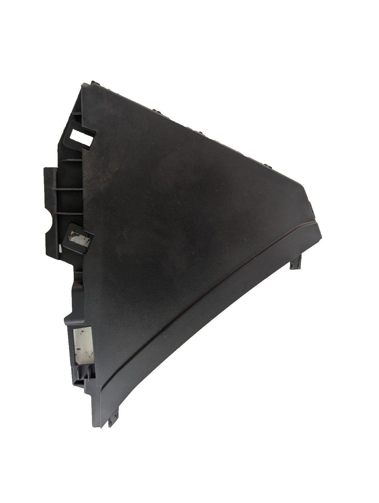 17-ON LAND ROVER DISCOVERY FRONT RIGHT SIDE DASH CONSOLE COVER HY323962DPIA01