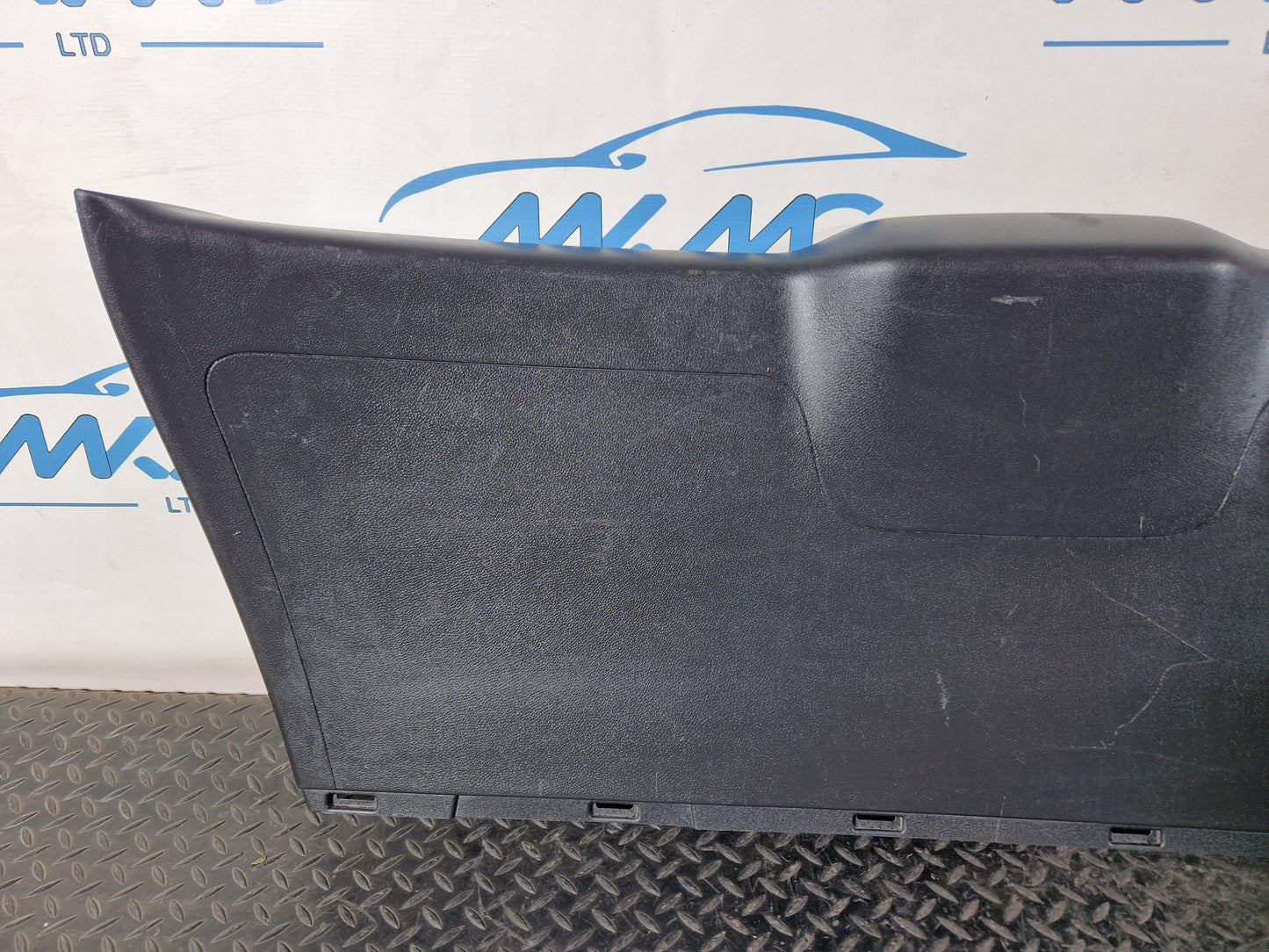 12-18 MERCEDES BENZ B-CLASS W246 OEM REAR BOOT TAILGATE TRIM A2467400070