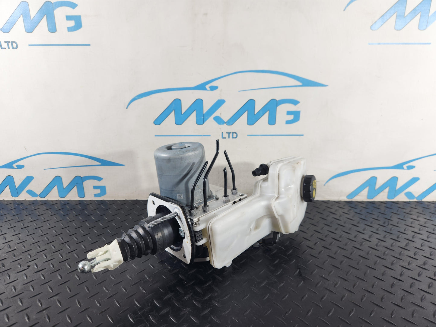 Land Rover Range Rover Evoque L551 ABS Brake Pump R8D2-2D522-AE