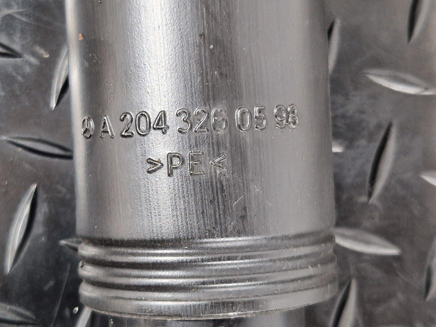 12-18 MERCEDES BENZ W176 LCI AMG LINE COUPE REAR SHOCK ABSORBER A2043260598