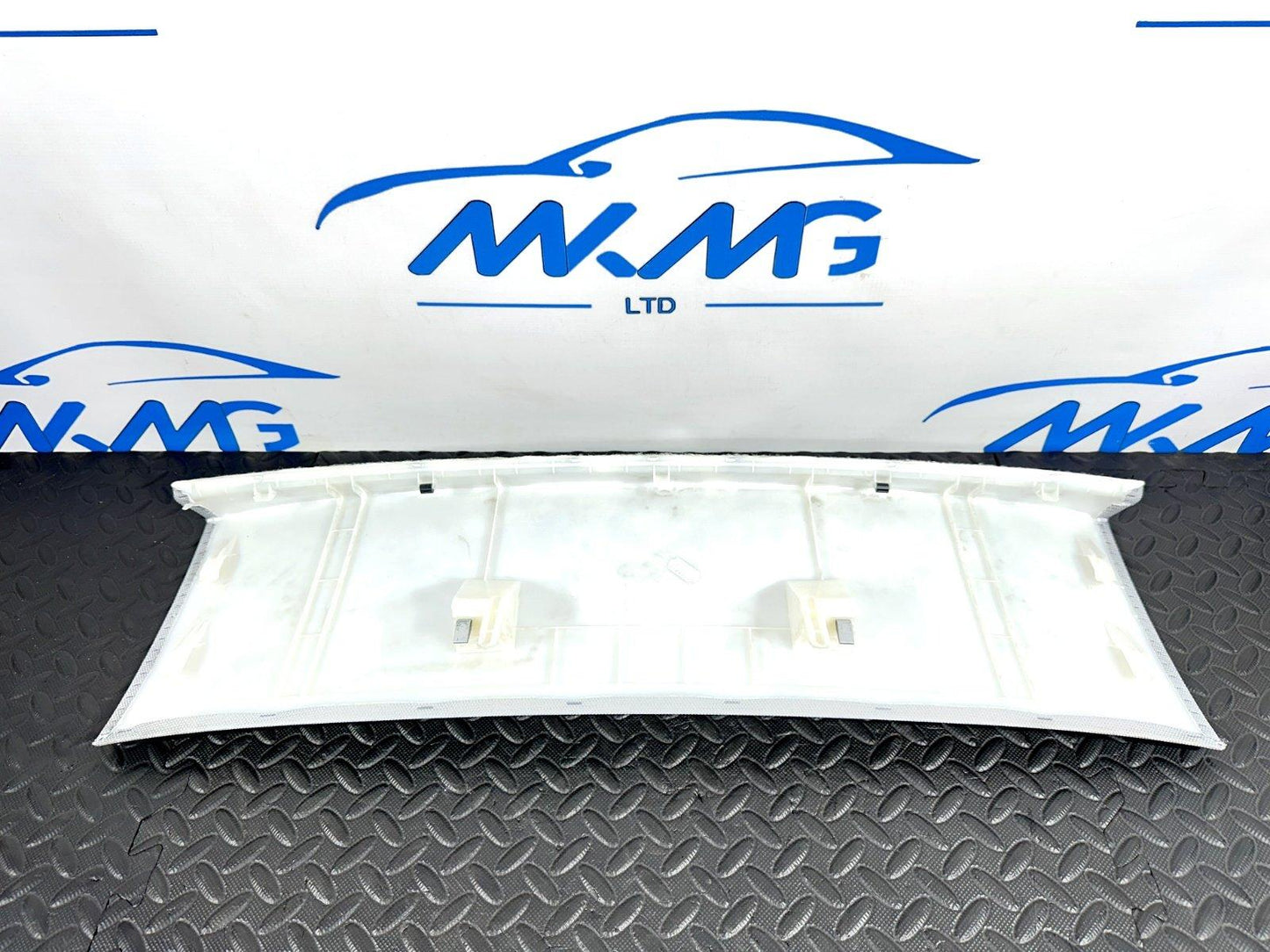16-19 AUDI A4 B9 AVANT GENUINE REAR ROOF TRIM 8W9867839
