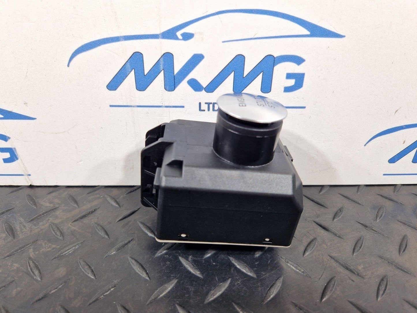 MERCEDES-BENZ    Unknown Part Type A2469055003