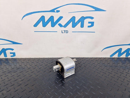 14-21 MERCEDES BENZ C200 W205 GEARBOX SUPPORT HOLDER CARRIER BRACKET A2052403300