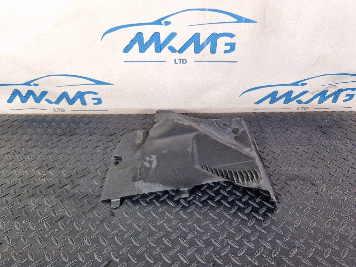 12-17 AUDI S5 CONVERTIBLE 3.0 TFSI FRONT LEFT UNDERBODY COVER 8F0825201A